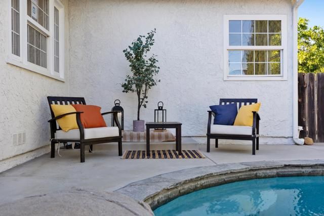 1510 Melrose Way, Vista, CA 92081