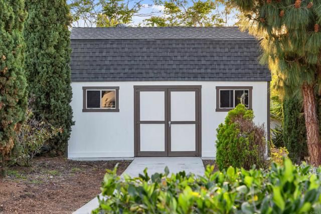 1510 Melrose Way, Vista, CA 92081