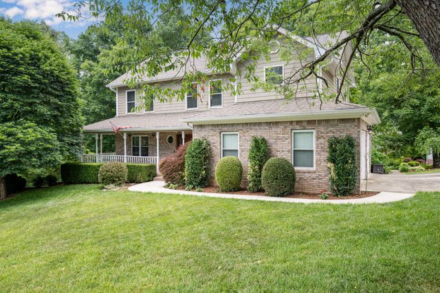 618 River Landing Drive, Soddy Daisy, TN 37379