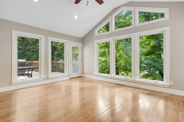 618 River Landing Drive, Soddy Daisy, TN 37379