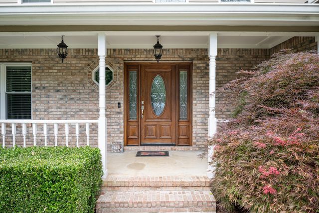 618 River Landing Drive, Soddy Daisy, TN 37379