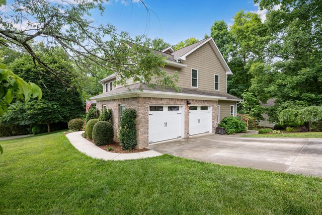 618 River Landing Drive, Soddy Daisy, TN 37379