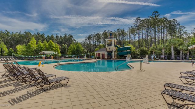 589 GLASGOW Drive, St. Johns, FL 32259