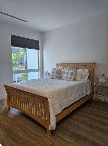 2275 SE 7th St, Pompano Beach, FL 33062