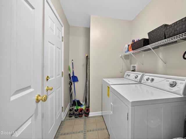 50 Glenham Road, Saratoga Springs, Inside, NY 12866