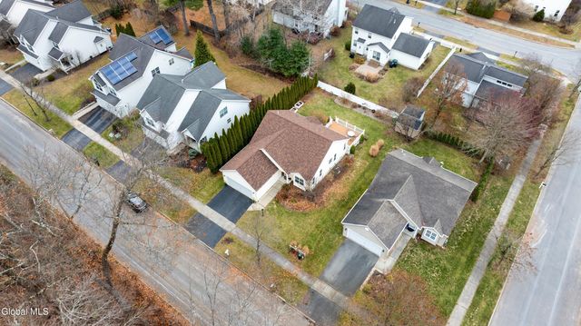 50 Glenham Road, Saratoga Springs, Inside, NY 12866