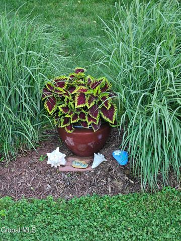 50 Glenham Road, Saratoga Springs, Inside, NY 12866