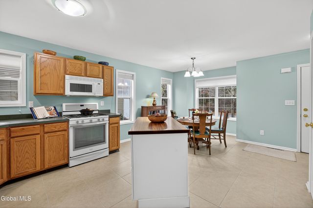 50 Glenham Road, Saratoga Springs, Inside, NY 12866