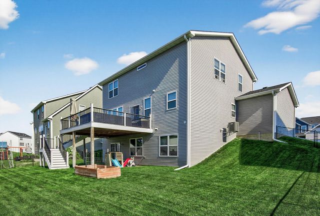 20627 Granville Lane, Lakeville, MN 55044