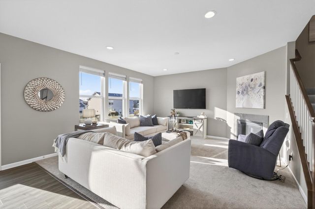 20627 Granville Lane, Lakeville, MN 55044