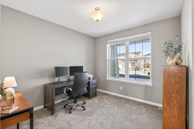 20627 Granville Lane, Lakeville, MN 55044