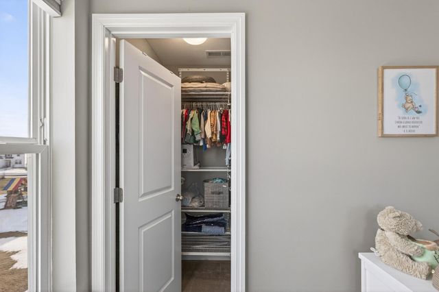 20627 Granville Lane, Lakeville, MN 55044