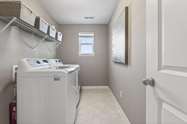 20627 Granville Lane, Lakeville, MN 55044