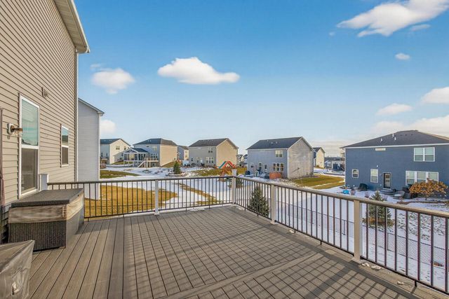 20627 Granville Lane, Lakeville, MN 55044