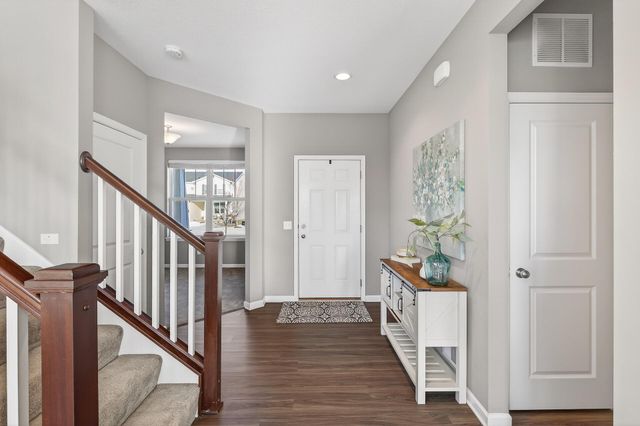 20627 Granville Lane, Lakeville, MN 55044