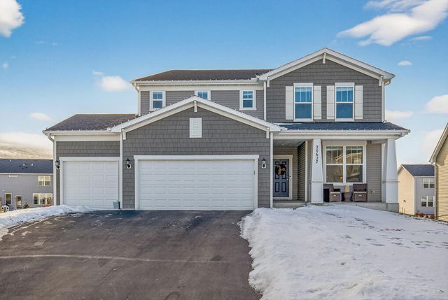 20627 Granville Lane, Lakeville, MN 55044
