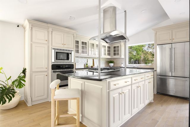 8434 Greenstone Drive, Dallas, TX 75243