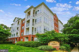 801 S GREENBRIER ST #412, Arlington, VA 22204