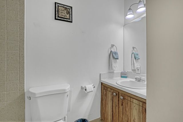 302 SW 8th Street, Boynton Beach, FL 33426