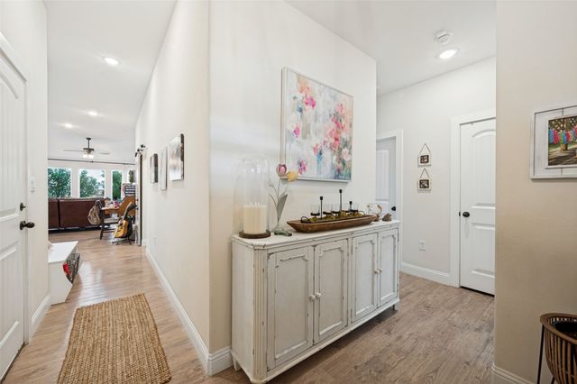 112 Kens Court, Pilot Point, TX 76258
