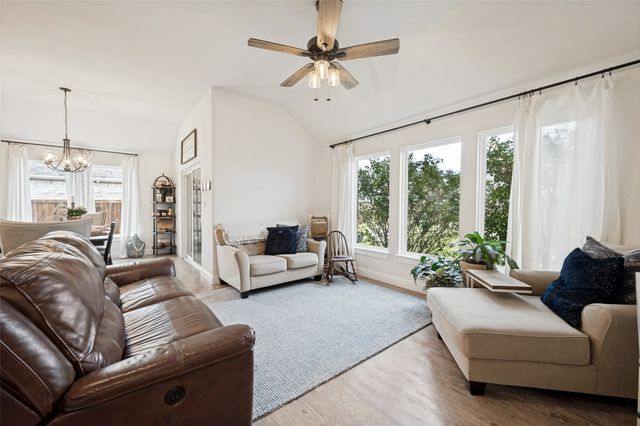 112 Kens Court, Pilot Point, TX 76258