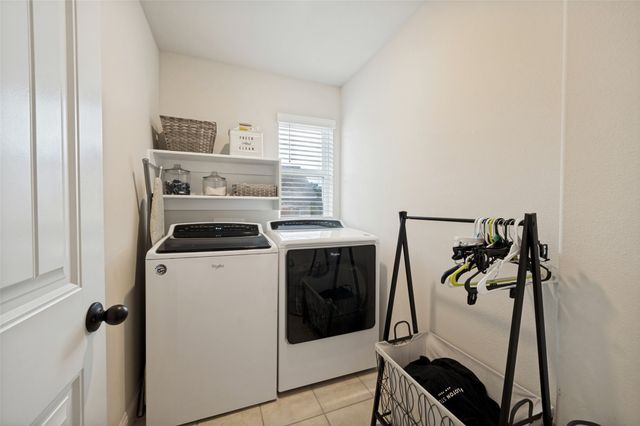 112 Kens Court, Pilot Point, TX 76258