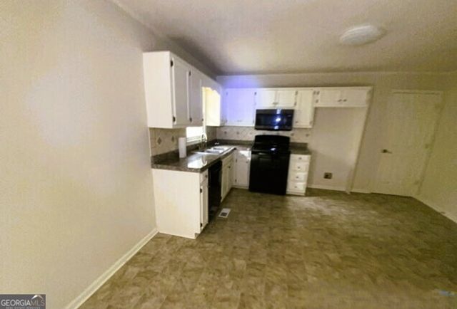 142 Tyler Lane, Carrollton, GA 30117