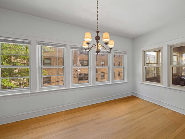 1016 Austin Street, Evanston, IL 60202