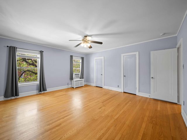 1016 Austin Street, Evanston, IL 60202