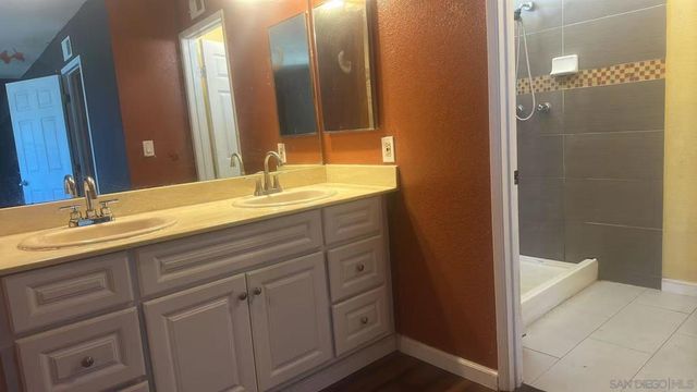 1745 Plaza Crest Ridge Rd, San Diego, CA 92114