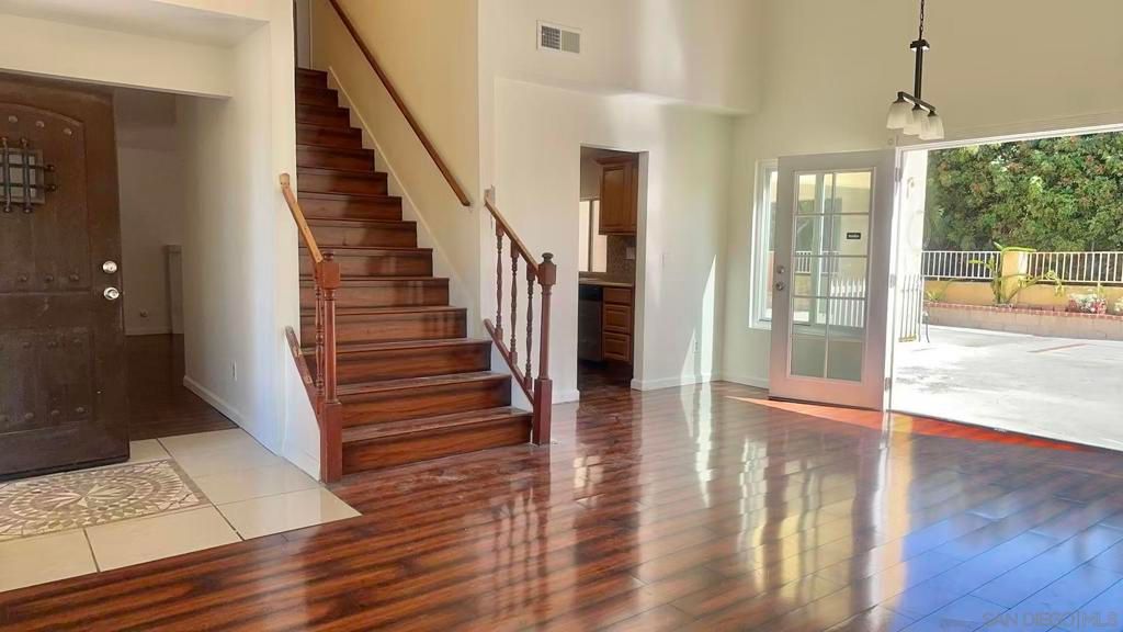 1745 Plaza Crest Ridge Rd, San Diego, CA 92114 — photo 5
