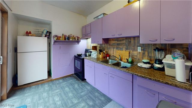 2027 Lexington Avenue, Lorain, OH 44052