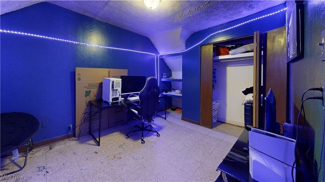 2027 Lexington Avenue, Lorain, OH 44052