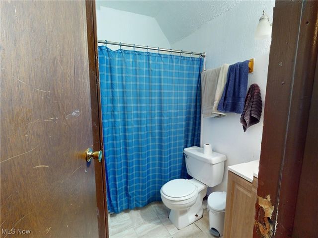 2027 Lexington Avenue, Lorain, OH 44052