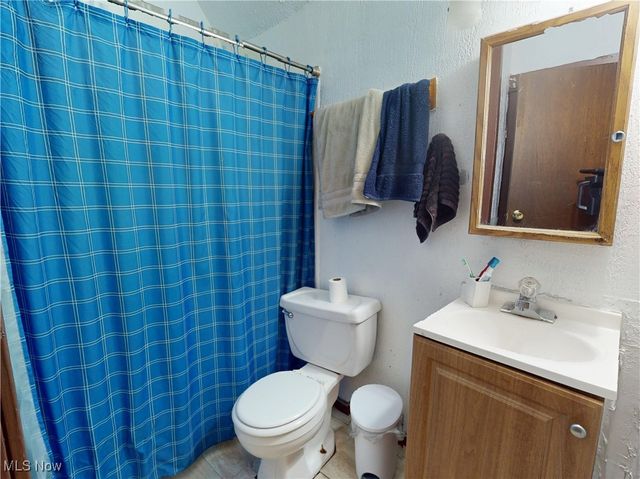 2027 Lexington Avenue, Lorain, OH 44052