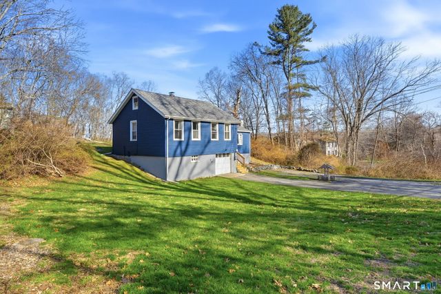 226 Pumpkin Hill Road, Groton, CT 06355
