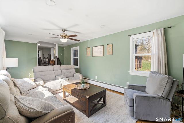 226 Pumpkin Hill Road, Groton, CT 06355