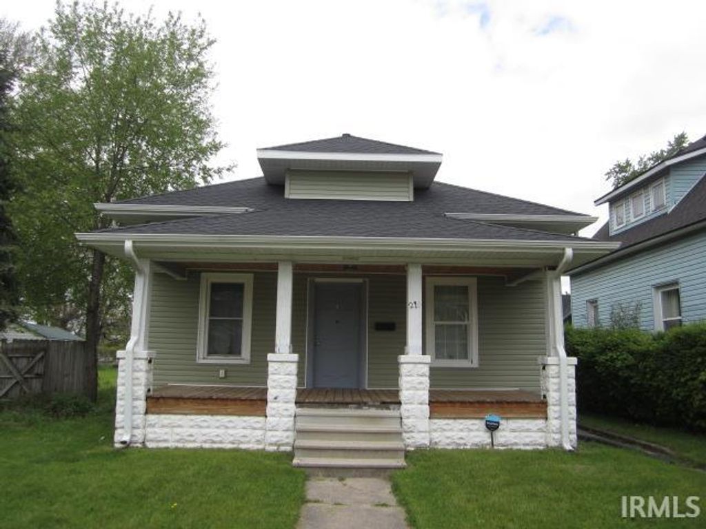 210 W Garfield Avenue, Elkhart, IN 46516