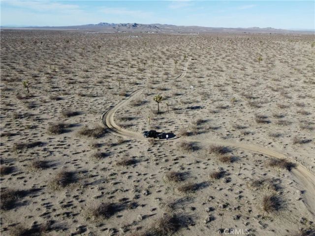 10 Lessing Ave, El Mirage, CA 92301