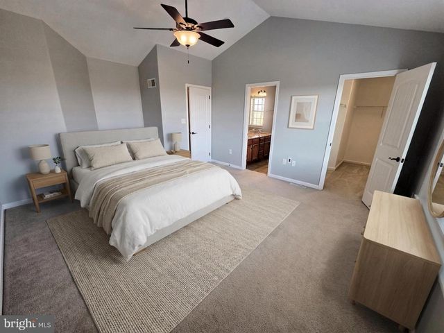 136 EAGLE DR, Ephrata, PA 17522