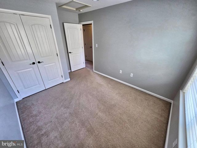 136 EAGLE DR, Ephrata, PA 17522
