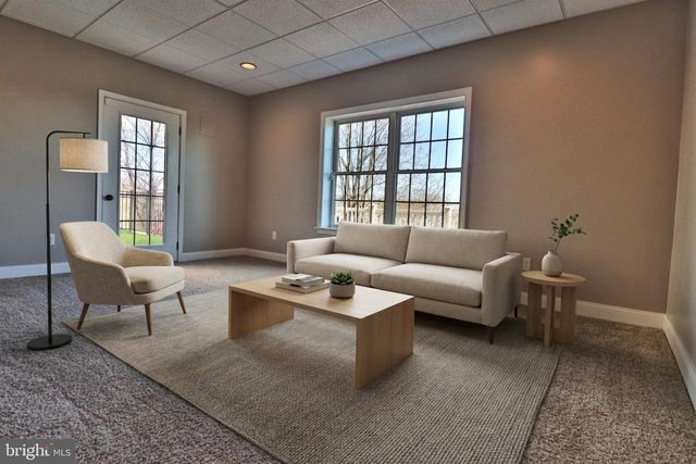 136 EAGLE DR, Ephrata, PA 17522