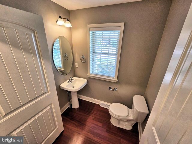 136 EAGLE DR, Ephrata, PA 17522