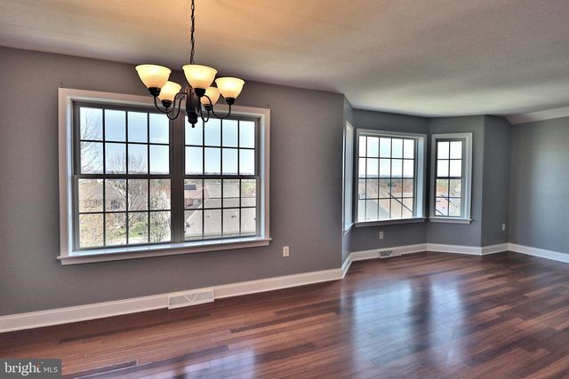 136 EAGLE DR, Ephrata, PA 17522