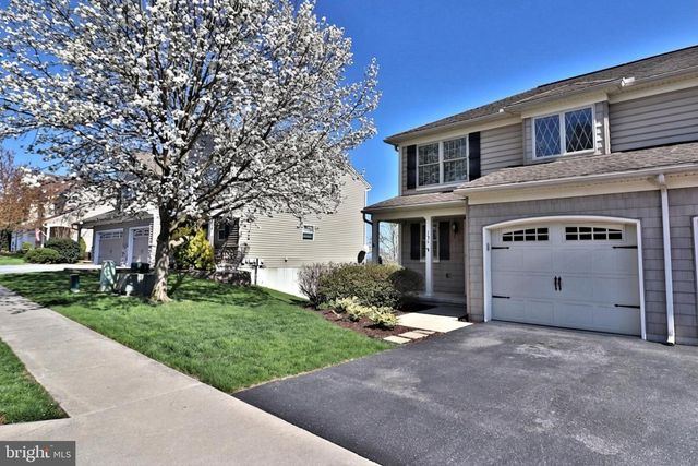 136 EAGLE DR, Ephrata, PA 17522