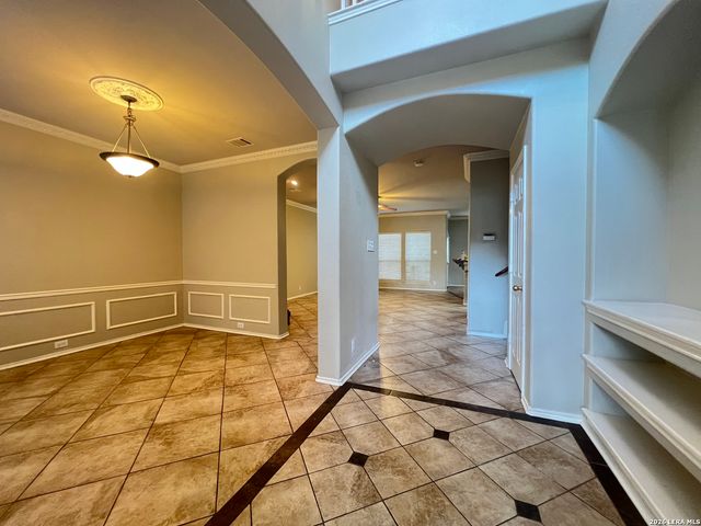 414 CATTLE RANCH DR, San Antonio, TX 78245