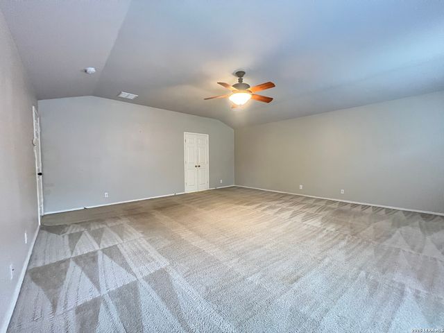 414 CATTLE RANCH DR, San Antonio, TX 78245