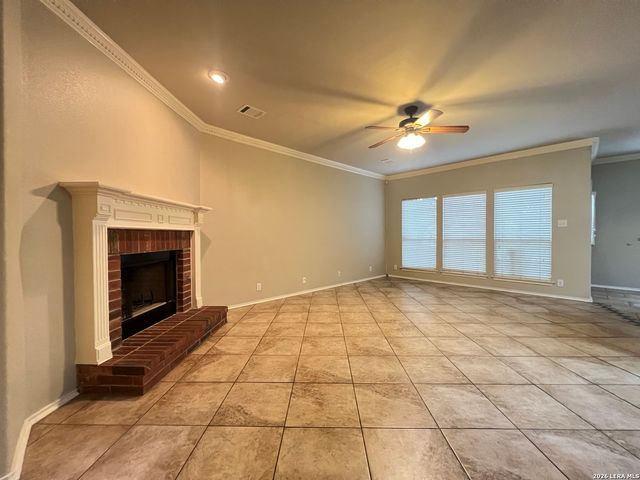 414 CATTLE RANCH DR, San Antonio, TX 78245