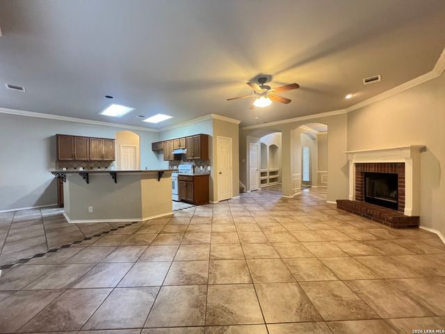 414 CATTLE RANCH DR, San Antonio, TX 78245