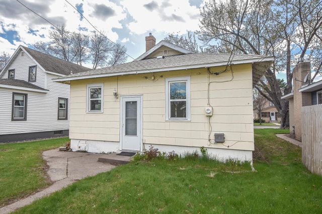 1032 16th Avenue S, Saint Cloud, MN 56301